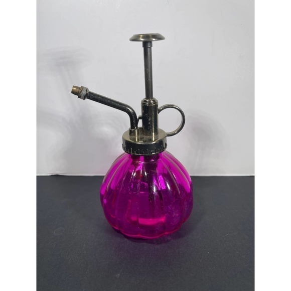 WATER Spray Bottle Vintage Pumpkin Style Decorative Glass Plant Atomizer Pink - Picture 1 of 7